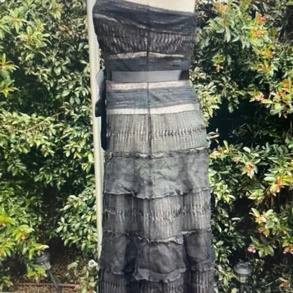 BCBG Max Azria Cocktail Party Dress - size 4 - Picture 4 of 8